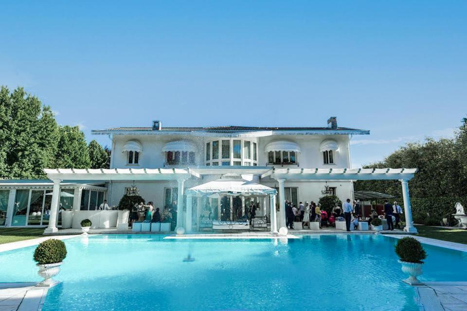 Villa Patrizia Magnago Extérieur photo